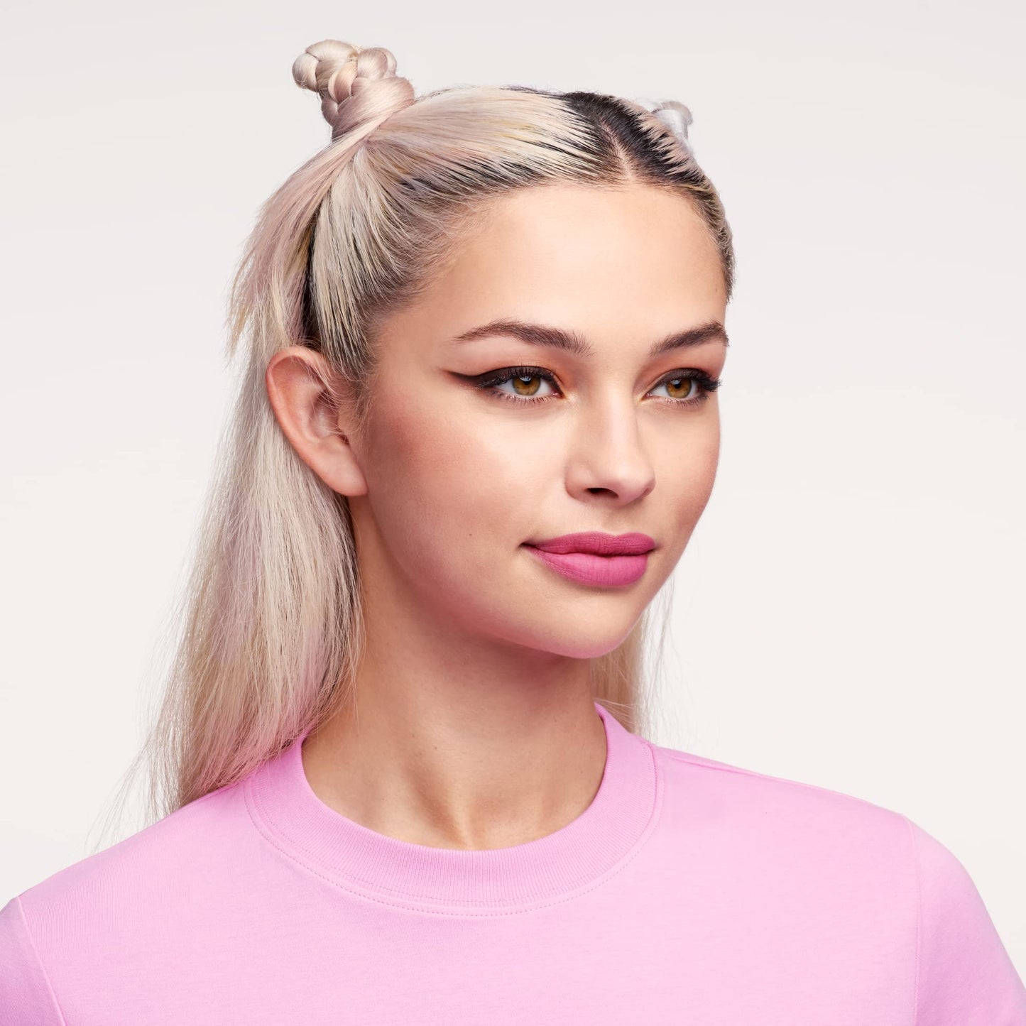 essence | Stay & Play Gel Eyeliner | Super Soft Gel-like Texture | Waterproof & Longlasting | Vegan & Cruelty Free (02 But First Espresso)