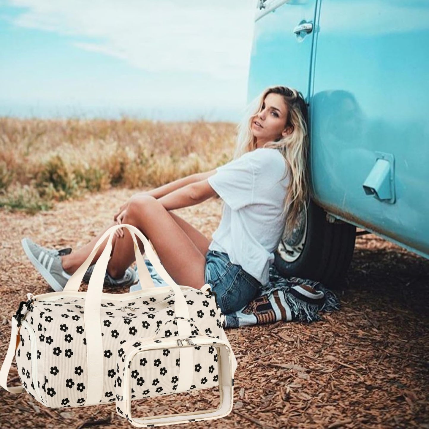 Duffle Bag for Gym Sports Women Girls Workout Travel Bag Weekender with Shoe Compartment and Wet Pocket (2-Corduroy-Black floral)