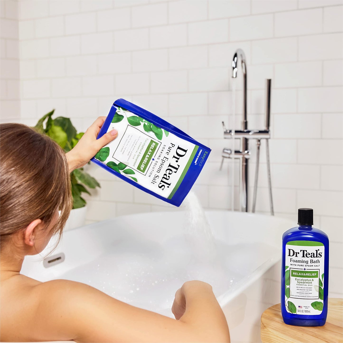 Dr Teal's Epsom Magnesium Salt Soak, Relax & Relief with Eucalyptus & Spearmint Essential Oils, 3 lbs